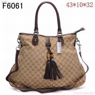 Gucci handbags338